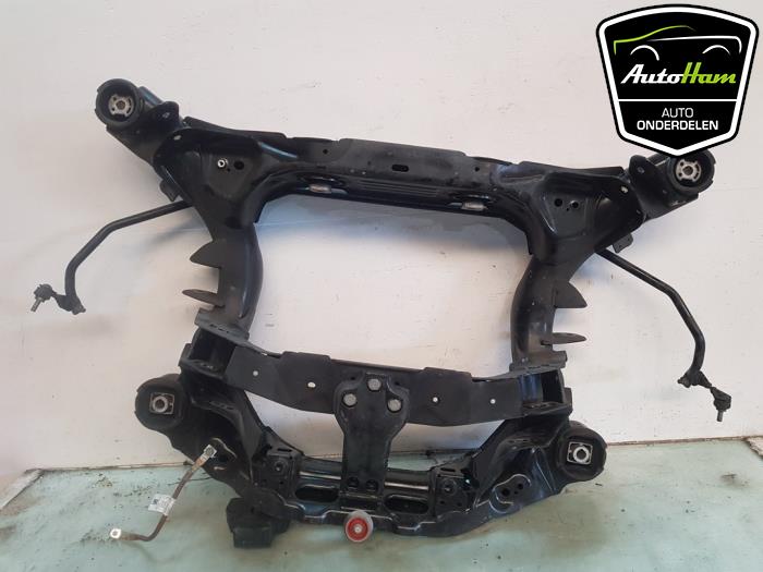Subframe van een BMW i4 (G26) eDrive40 84 kWh 2023