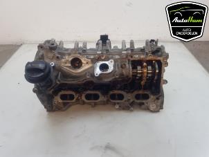 Gebruikte Cilinderkop Mercedes A (177.0) 1.3 A-200 Turbo 16V Prijs € 350,00 Margeregeling aangeboden door AutoHam