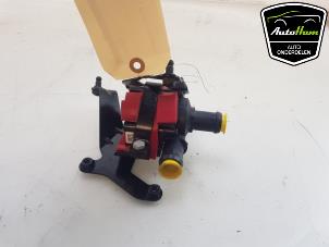 Gebruikte Extra waterpomp Audi RS 6 Avant (C7) 4.0 V8 TFSI 32V Prijs € 60,00 Margeregeling aangeboden door AutoHam