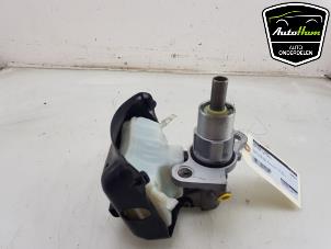 Gebruikte Hoofdremcilinder Audi RS 6 Avant (C7) 4.0 V8 TFSI 32V Prijs € 75,00 Margeregeling aangeboden door AutoHam