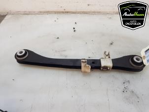 Gebruikte Reactiestang rechts-achter BMW i4 (G26) eDrive40 84 kWh Prijs € 25,00 Margeregeling aangeboden door AutoHam