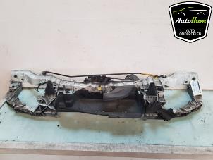 Gebruikte Frontpaneel Ford C-Max (DXA) 1.0 Ti-VCT EcoBoost 12V 125 Prijs € 95,00 Margeregeling aangeboden door AutoHam