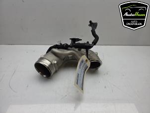 Gebruikte Intercooler Buis Audi RS 3 Sportback (8VA/8VF) 2.5 TFSI 20V Quattro Prijs € 50,00 Margeregeling aangeboden door AutoHam