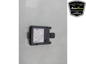 Gebruikte Dode hoek sensor Volvo XC40 (XZ) Recharge 70 kWh Prijs € 225,00 Margeregeling aangeboden door AutoHam