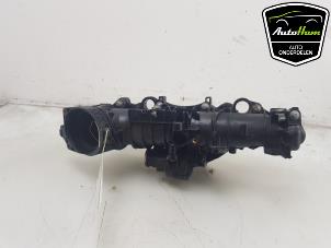 Gebruikte Inlaatspruitstuk Mercedes V (447.8) 2.0 300d 16V Prijs € 151,25 Inclusief btw aangeboden door AutoHam