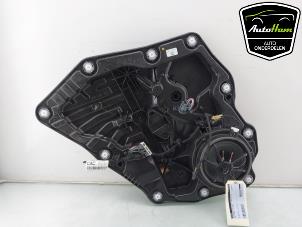 Gebruikte Raammechaniek 4Deurs links-achter Ford Puma 1.0 Ti-VCT EcoBoost Hybrid 12V Prijs € 40,00 Margeregeling aangeboden door AutoHam