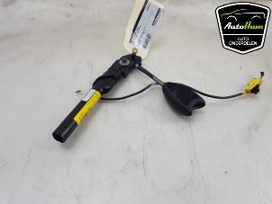 Gebruikte Gordelspanner links Opel Meriva 1.4 Turbo 16V ecoFLEX Prijs € 35,00 Margeregeling aangeboden door AutoHam