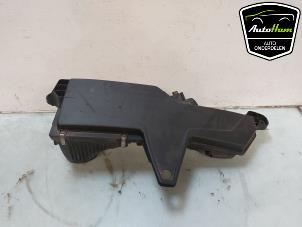 Gebruikte Luchtfilterhuis BMW 1 serie (F20) 116i 1.6 16V Prijs € 100,00 Margeregeling aangeboden door AutoHam