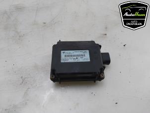 Gebruikte Garagedeur opener Tesla Model S 85 Prijs € 30,25 Inclusief btw aangeboden door AutoHam