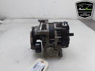 Gebruikte Dynamo Mercedes CLA (118.3) 1.3 CLA-200 Turbo 16V Prijs € 175,00 Margeregeling aangeboden door AutoHam