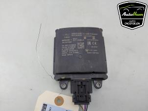 Gebruikte Dode hoek sensor Ford Puma 1.0 Ti-VCT EcoBoost Hybrid 12V Prijs € 150,00 Margeregeling aangeboden door AutoHam