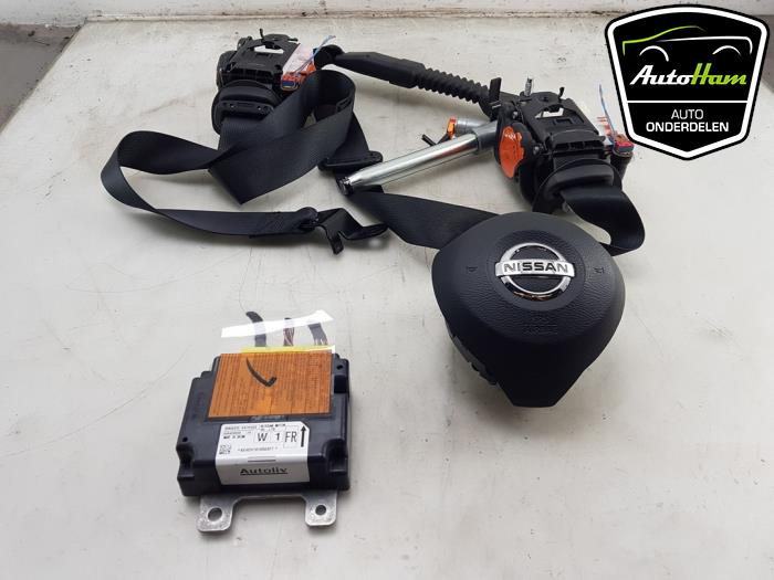 Airbag Set+Module van een Nissan Qashqai (J11) 1.3 DIG-T 160 16V 2019