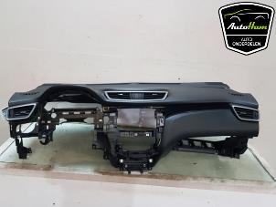 Gebruikte Airbag Set + Module Nissan Qashqai (J11) 1.3 DIG-T 160 16V Prijs € 950,00 Margeregeling aangeboden door AutoHam