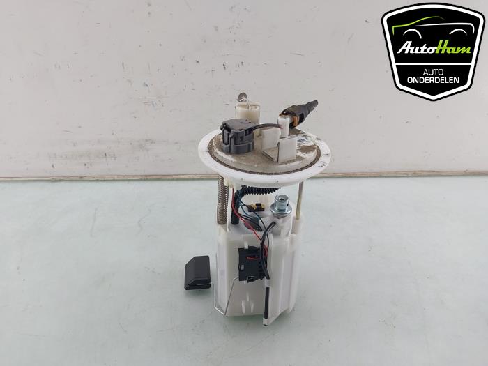 Gebruikte Tank element Pomp Mitsubishi Space Star (A0) 1.2 12V Prijs € 50,00 Margeregeling aangeboden door AutoHam