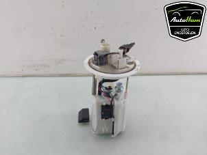 Gebruikte Tank element Pomp Mitsubishi Space Star (A0) 1.2 12V Prijs € 65,00 Margeregeling aangeboden door AutoHam