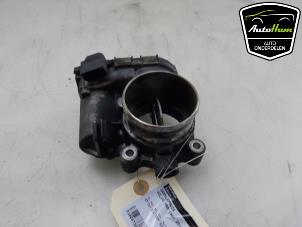 Gebruikte Gasklephuis Volvo V60 I (FW/GW) 2.4 D6 20V Plug-in Hybrid AWD Prijs € 40,00 Margeregeling aangeboden door AutoHam