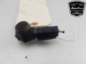 Gebruikte PDC Sensor Ford Fiesta 6 (JA8) 1.0 EcoBoost 12V Sport Prijs € 20,00 Margeregeling aangeboden door AutoHam