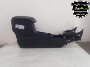 OYHCM Armleuning Ford Fiesta Armleuningen 2009-2017 tweelaagse Armsteun OYHCM Armleuning Ford Fiesta Armleuningen 2009-2017 tweelaagse Armsteun