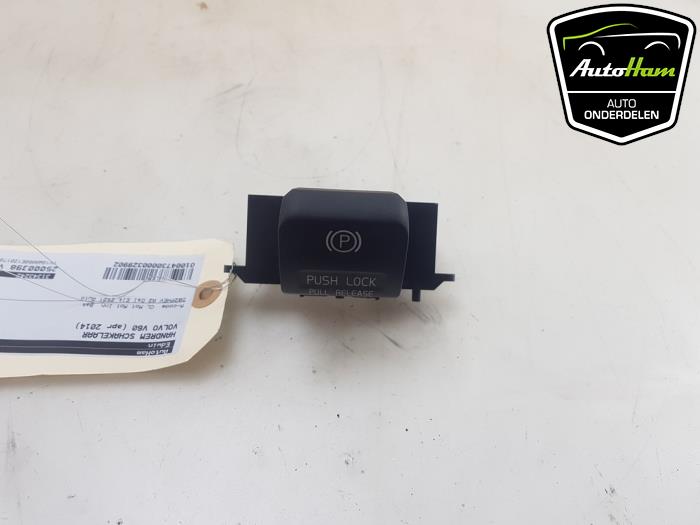 Gebruikte Handrem schakelaar Volvo V60 I (FW/GW) 2.4 D6 20V Plug-in Hybrid AWD Prijs € 25,00 Margeregeling aangeboden door AutoHam