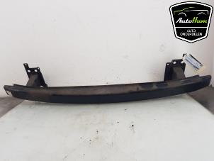 Gebruikte Bumperframe voor Volkswagen Polo IV (9N1/2/3) 1.2 12V Prijs € 25,00 Margeregeling aangeboden door AutoHam