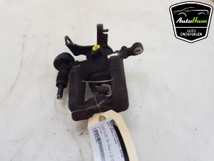 Gebruikte Remklauw (Tang) rechts-achter Opel Zafira Tourer (P12) 1.4 Turbo 16V Ecotec Prijs € 35,00 Margeregeling aangeboden door AutoHam