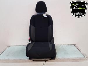 Gebruikte Stoel links Nissan Qashqai (J11) 1.3 DIG-T 160 16V Prijs € 175,00 Margeregeling aangeboden door AutoHam