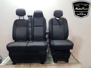 Gebruikte Bekleding Set (compleet) Renault Master III (MA/MB/MC/MD/MH/MF/MG/MH) 2.3 dCi 135 16V FWD Prijs € 665,50 Inclusief btw aangeboden door AutoHam