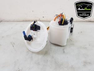 Gebruikte Tank element Pomp BMW X5 (G05) xDrive50e 3.0 24V Prijs € 150,00 Margeregeling aangeboden door AutoHam