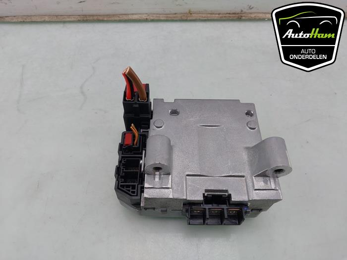 Computer Stuurbekrachtiging van een Volkswagen Up! (121) 1.0 12V 75 2013