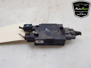 Gebruikte Brandstofpomp module Renault Master III (MA/MB/MC/MD/MH/MF/MG/MH) 2.3 dCi 135 16V FWD Prijs € 90,75 Inclusief btw aangeboden door AutoHam