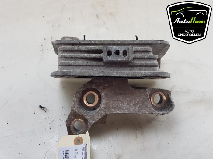 Gebruikte Motorsteun Renault Master III (MA/MB/MC/MD/MH/MF/MG/MH) 2.3 dCi 135 16V FWD Prijs € 36,30 Inclusief btw aangeboden door AutoHam