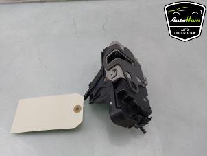 Gebruikte Deurslot Mechaniek 4Deurs links-voor Ford Puma 1.0 Ti-VCT EcoBoost Hybrid 12V Prijs € 25,00 Margeregeling aangeboden door AutoHam