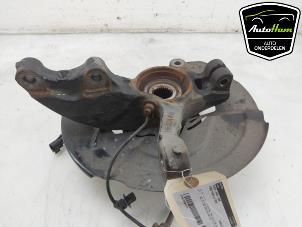 Gebruikte Fusee links-voor Ford Puma 1.0 Ti-VCT EcoBoost Hybrid 12V Prijs € 150,00 Margeregeling aangeboden door AutoHam