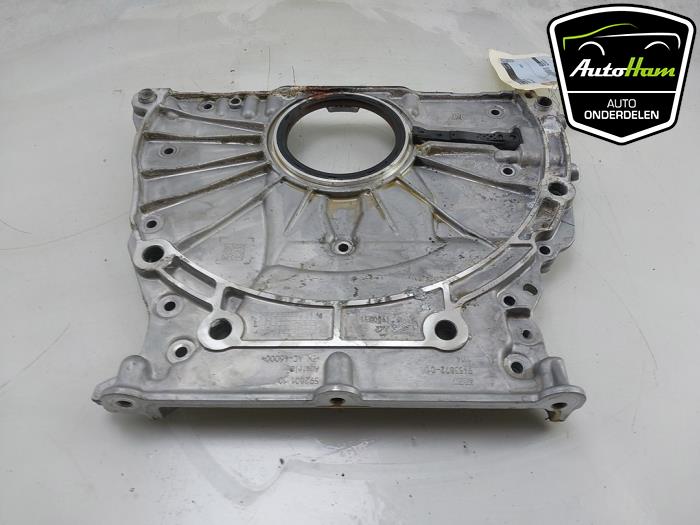 Distributiedeksel van een BMW X5 (G05) xDrive50e 3.0 24V 2025