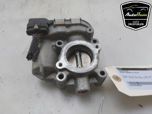 Gebruikte Gasklephuis Nissan Qashqai (J11) 1.3 DIG-T 160 16V Prijs € 40,00 Margeregeling aangeboden door AutoHam