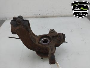 Gebruikte Asschenkel links-voor Ford Galaxy (WA6) 2.0 16V Prijs € 30,00 Margeregeling aangeboden door AutoHam