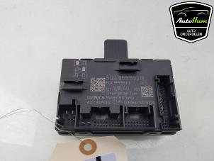 Gebruikte Module Centrale Deurvergrendeling Skoda Octavia Combi (5EAC) 1.6 TDI Greenline 16V Prijs € 25,00 Margeregeling aangeboden door AutoHam