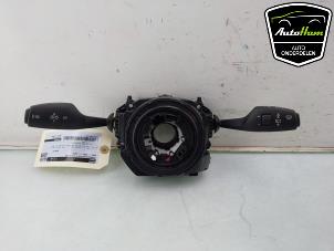 Gebruikte Combischakelaar Stuurkolom BMW 1 serie (F20) 116i 1.6 16V Prijs € 125,00 Margeregeling aangeboden door AutoHam
