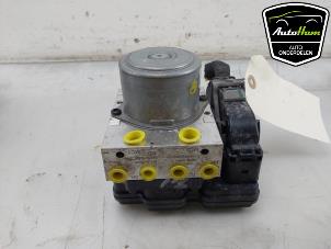 Gebruikte ABS Pomp Kia Ceed Sportswagon (CDF) 1.0i T-GDi 12V Prijs € 195,00 Margeregeling aangeboden door AutoHam