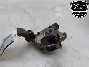 Gebruikte Oliepomp Volkswagen Golf VI (5K1) 1.4 TSI 122 16V Prijs € 50,00 Margeregeling aangeboden door AutoHam