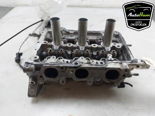 Gebruikte Cilinderkop Kia Ceed Sportswagon (CDF) 1.0i T-GDi 12V Prijs € 495,00 Margeregeling aangeboden door AutoHam