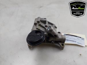 Gebruikte Oliepomp Kia Ceed Sportswagon (CDF) 1.0i T-GDi 12V Prijs € 95,00 Margeregeling aangeboden door AutoHam