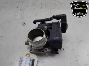 Gebruikte Gasklephuis Citroen C3 (SX/SW) 1.2 12V e-THP PureTech 110 Prijs € 25,00 Margeregeling aangeboden door AutoHam