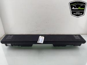 Gebruikte Opbergvak Kia Ceed Sportswagon (CDF) 1.0i T-GDi 12V Prijs € 50,00 Margeregeling aangeboden door AutoHam