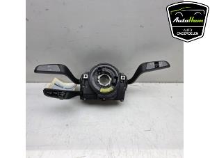 Gebruikte Licht + Raw Schakelaar Porsche Taycan (Y1A) 4S Prijs op aanvraag aangeboden door AutoHam