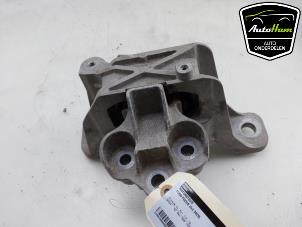 Gebruikte Motorsteun Ford Focus 4 Wagon 1.0 Ti-VCT EcoBoost 12V 125 Prijs € 50,00 Margeregeling aangeboden door AutoHam