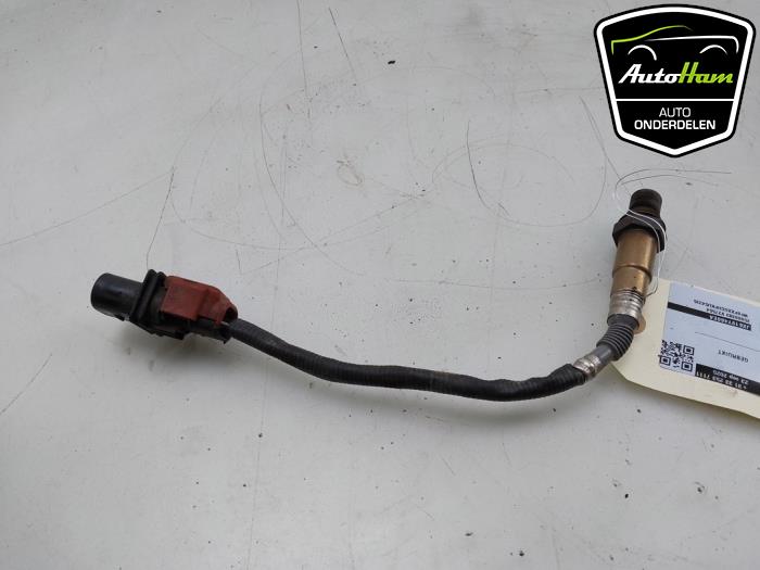 Lambda Sonde van een Ford Focus 4 Wagon 1.0 Ti-VCT EcoBoost 12V 125 2020