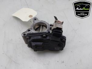 Gebruikte Gasklephuis Ford Focus 4 Wagon 1.0 Ti-VCT EcoBoost 12V 125 Prijs € 50,00 Margeregeling aangeboden door AutoHam