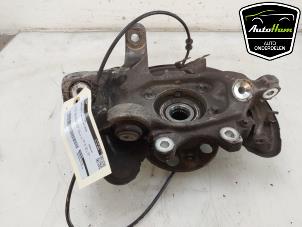 Gebruikte Fusee rechts-achter Mercedes C-Klasse AMG (W205) C-43 AMG 3.0 V6 24V Turbo 4-Matic Prijs € 250,00 Margeregeling aangeboden door AutoHam