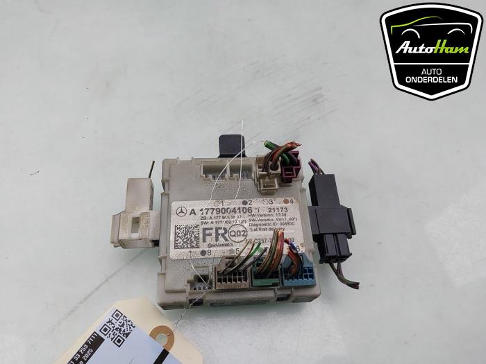 Gebruikte Module Centrale Deurvergrendeling Mercedes A-Klasse AMG (177.0) 2.0 A-45 S AMG Turbo 16V 4Matic+ Prijs € 25,00 Margeregeling aangeboden door AutoHam
